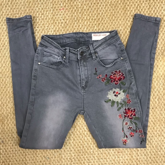 Wishlist Embroidered Skinny Jeans S - Picture 3 of 6
